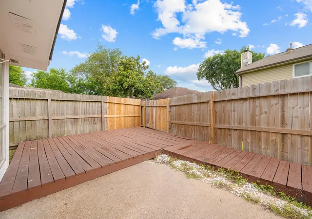 Photo 35 of Single family home for sale at 16022 Sierra Vista Dr, Houston, TX 77083 | MLS# 52245953 | Listing updated on 2026-10-06