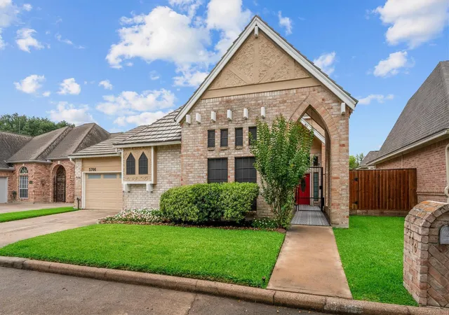 1st image of 5706 Glen Mist Ln, Houston, TX 77069 | MLS# 2608952