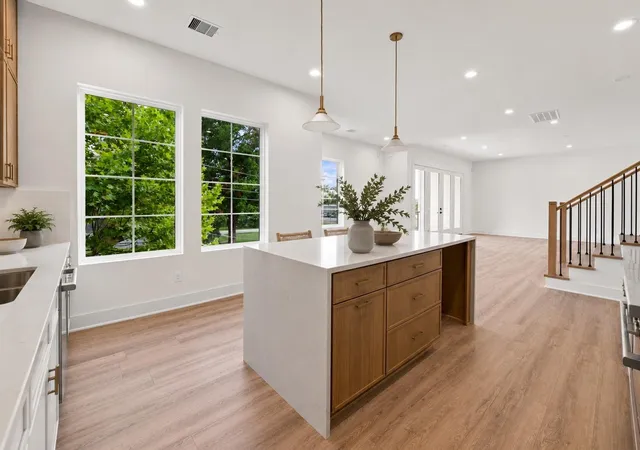 38th image of 1104 Gibbs St, Houston, TX 77009 | MLS# 11989383