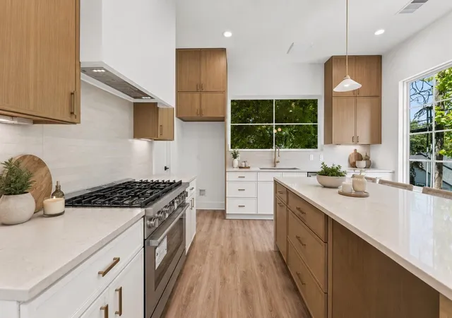 5th image of 1104 Gibbs St, Houston, TX 77009 | MLS# 11989383