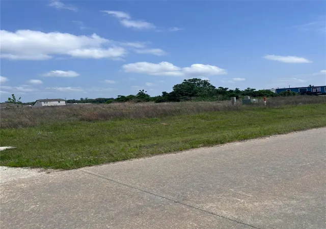 Photo 1 of Land for sale at 2050 Road 5702, Cleveland, TX 77327 | MLS# 18348516 | Listing updated on 2026-06-06