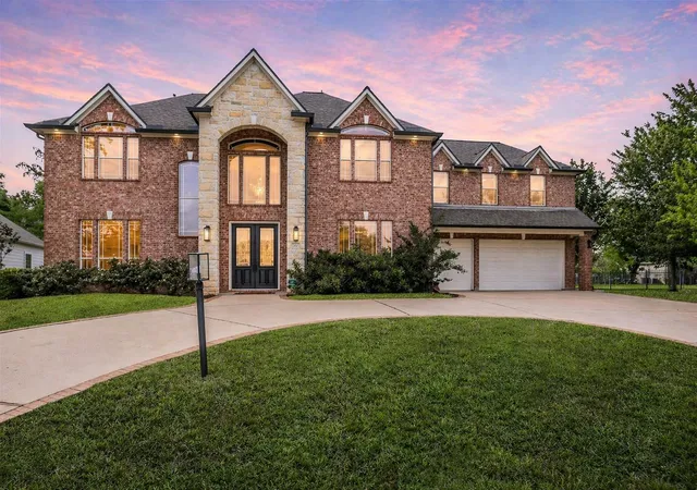 Photo 2 of Single family home for sale at 15 Winterhaven Ln, Montgomery, TX 77356 | MLS# 989012 | Listing updated on 2026-08-24