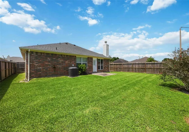 Homes for sale in Alvin, TX | 398 Henry St, Alvin, TX 77511 | MLS# 82544922