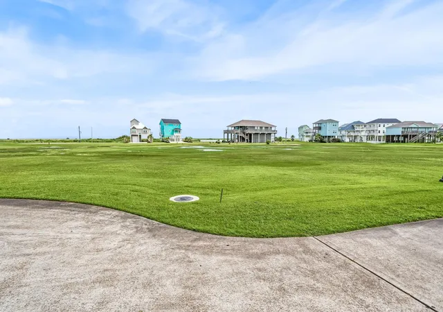 Photo 3 of Land for sale at 3807 Carmel Ct, Galveston, TX 77554 | MLS# 35863935 | Listing updated on 2026-09-17