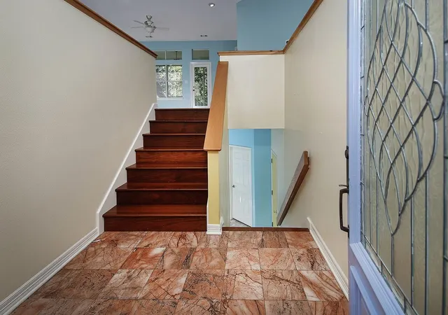 Photo 3 of Sale Pending at 7 W Misty Morning Tr, Spring, TX 77381 | MLS# 63391127 | Listing updated on 2026-09-07