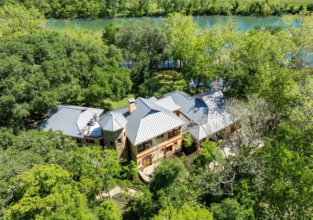 1st image of 919 Saint Elmos Ct, Missouri City, TX 77459 | MLS# 94069032
