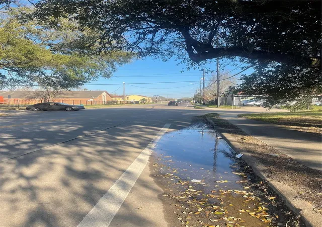 Photo 4 of Land for sale at 4520 Yellowstone Blvd, Houston, TX 77021 | MLS# 65527581 | Listing updated on 2026-08-27
