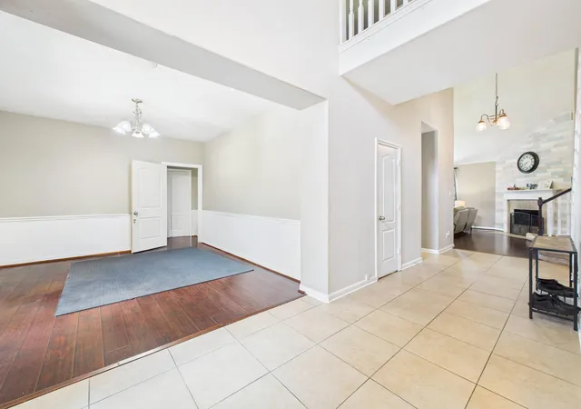 Photo 3 of Single family home for sale at 1484 Allison St, Alvin, TX 77511 | MLS# 84490224 | Listing updated on 2026-08-08