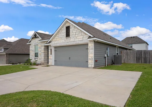 2nd image of 2038 Viva Rd, Bryan, TX 77807 | MLS# 34666487