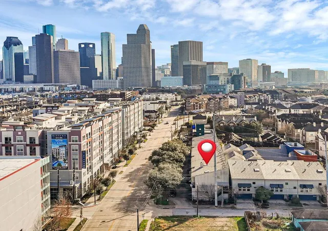 4th image of 227 W Gray, Houston, TX 77019 | MLS# 33539424