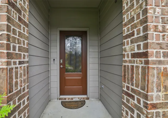 4th image of 2514 S Colosseum Ct, New Caney, TX 77357 | MLS# 75724590