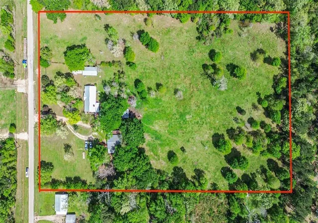 5th image of 130 County Road 2181 E, Cleveland, TX 77327 | MLS# 81039182