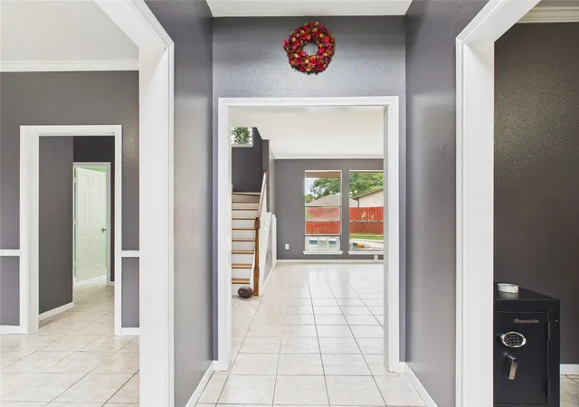 Photo 4 of Single family home for sale at 7107 Seminole St, Baytown, TX 77521 | MLS# 71122250 | Listing updated on 2026-08-13