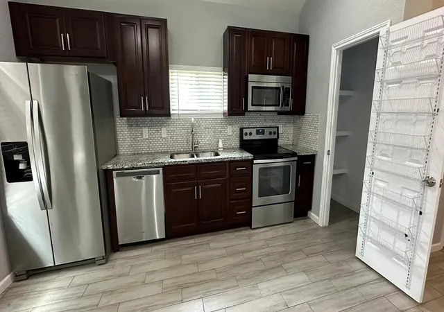 Photo 4 of Single family home for sale at 16830 Balmoral, Montgomery, TX 77316 | MLS# 22460512 | Listing updated on 2026-09-09