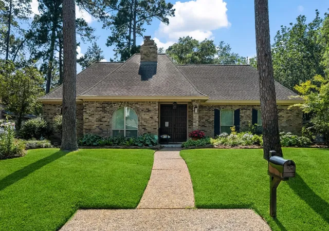 Homes for sale in Kingwood, TX | 1723 Hidden Villas Dr, Kingwood, TX 77339 | MLS# 53195161
