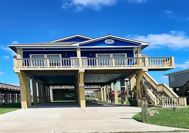 3rd image of 4131 Las Palmas St, Galveston, TX 77554 | MLS# 54588953