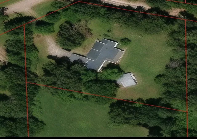 Photo 3 of Single family home for sale at 2700 Davisville Rd, Lufkin, TX 75901 | MLS# 91788144 | Listing updated on 2026-07-28