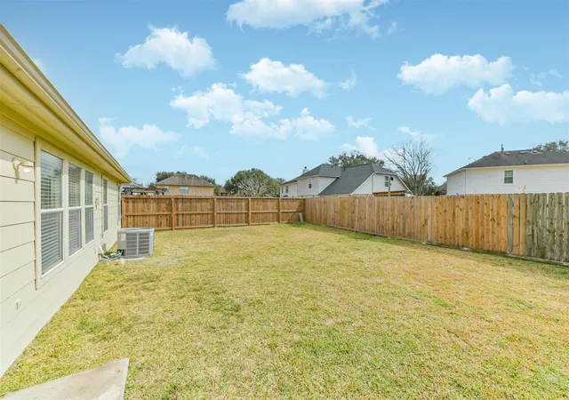 Homes for sale in Houston, TX | 6219 Presidio Dr, Houston, TX 77053 | MLS# 28393968