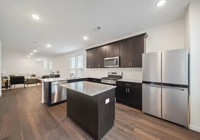 Photo 3 of Single family home for sale at 910 Silver Buckle Ln, Montgomery, TX 77356 | MLS# 46014905 | Listing updated on 2026-08-30