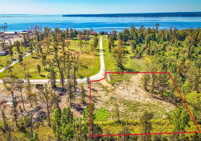 2nd image of 016 Falcon Point, Onalaska, TX 77360 | MLS# 69884951