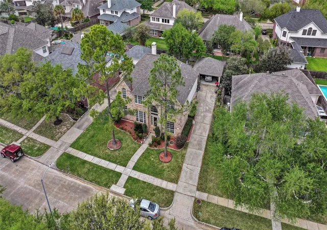 27th image of 2619 Landera Ct, Pearland, TX 77584 | MLS# 39913097