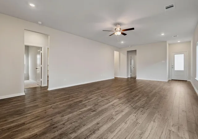 Photo 3 of Single family home for sale at 16442 Blossom Grv Dr, Conroe, TX 77303 | MLS# 8505158 | Listing updated on 2026-09-04