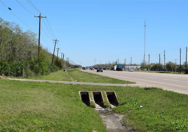 Photo 3 of Land for sale at 0 Highway 6, Manvel, TX 77578 | MLS# 50595069 | Listing updated on 2026-06-23