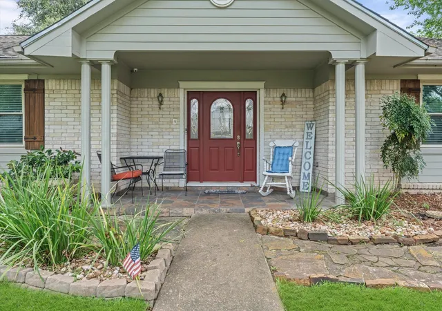 2nd image of 3319 Springhill Dr, Missouri City, TX 77459 | MLS# 17094386