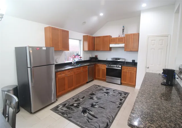 Photo 2 of Single family home for sale at 21506 Wellsford Glen Dr, Katy, TX 77449 | MLS# 983314 | Listing updated on 2026-09-15