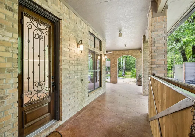 4th image of 11409 Oak Springs Dr, Willis, TX 77378 | MLS# 75439892