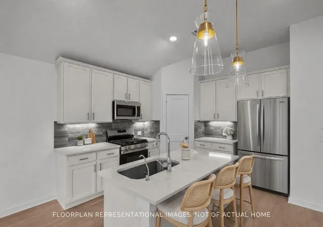 Photo 3 of Single family home for sale at 636 Spring Ashberry Ct, Magnolia, TX 77354 | MLS# 36098799 | Listing updated on 2026-09-15