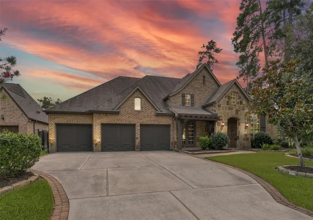 3rd image of 95 S Shimmering Aspen Cir, Spring, TX 77389 | MLS# 44512349