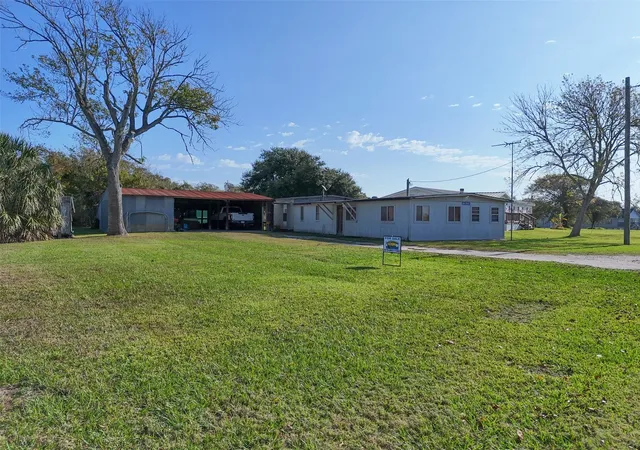Homes for sale in Matagorda, TX | 686 County Road 257, Matagorda, TX 77457 | MLS# 43732700