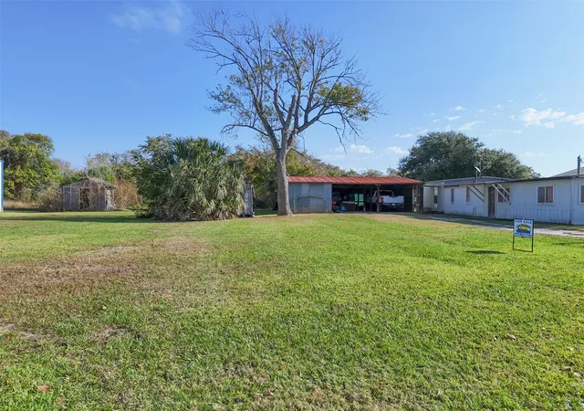 Homes for sale in Matagorda, TX | 686 County Road 257, Matagorda, TX 77457 | MLS# 43732700