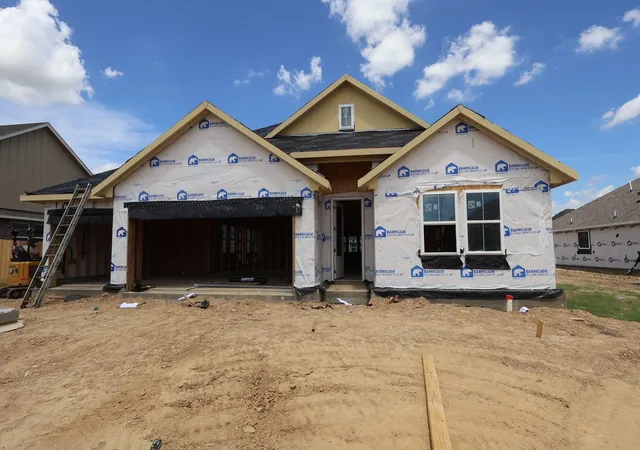 2nd image of 12107 St Augustine Dr, Mont Belvieu, TX 77535 | MLS# 66001453