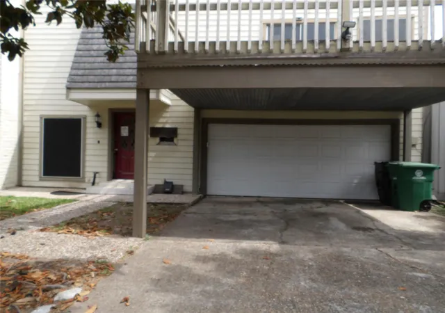 1st image of 10758 Boardwalk St, Houston, TX 77042 | MLS# 29213376