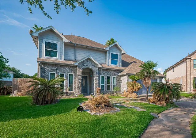1st image of 606 Oak Hill Dr, Kemah, TX 77565 | MLS# 86363389