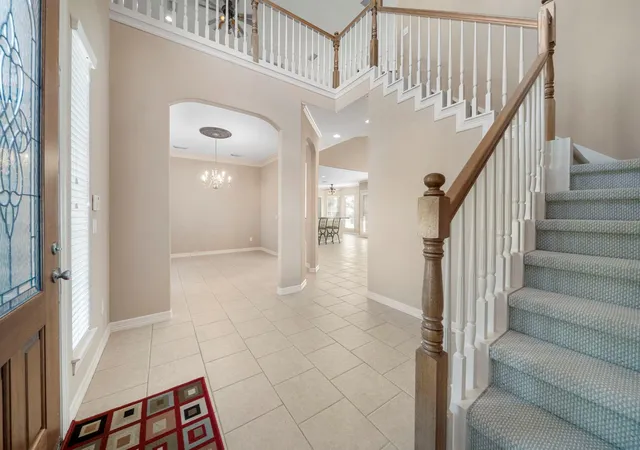 Photo 3 of Single family home for sale at 14911 Hyde Park Pl, Houston, TX 77069 | MLS# 24438389 | Listing updated on 2026-07-05