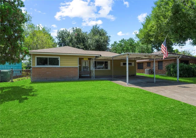 Photo 1 of Single family home for sale at 12306 Palmbeach St, Houston, TX 77034 | MLS# 69445457 | Listing updated on 2026-08-26