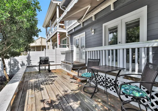 1st image of 126 April Point Dr N, Montgomery, TX 77356 | MLS# 10392361