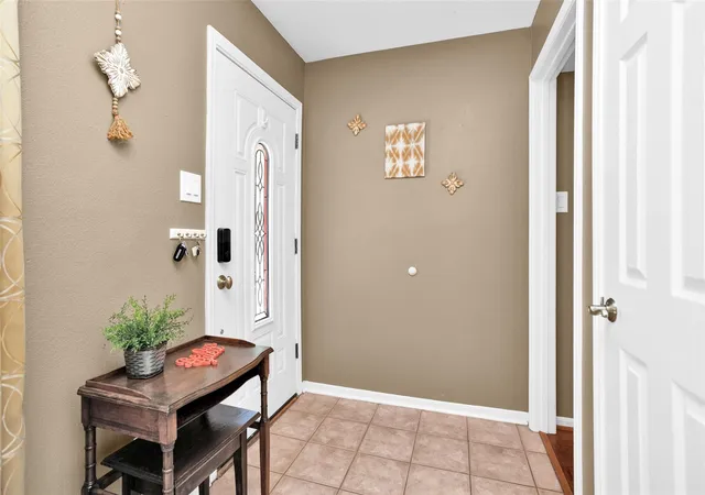 5th image of 126 April Point Dr N, Montgomery, TX 77356 | MLS# 10392361