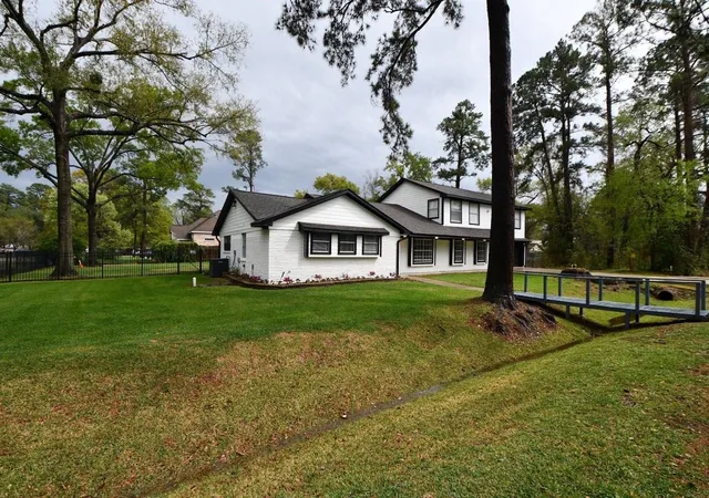 Photo 3 of Single family home for sale at 11534 Oak Valley Dr, Houston, TX 77065 | MLS# 47674373 | Listing updated on 2026-09-07