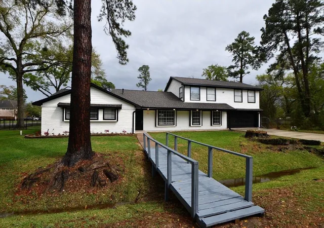 Photo 3 of Single family home for sale at 11534 Oak Valley Dr, Houston, TX 77065 | MLS# 47674373 | Listing updated on 2026-09-07