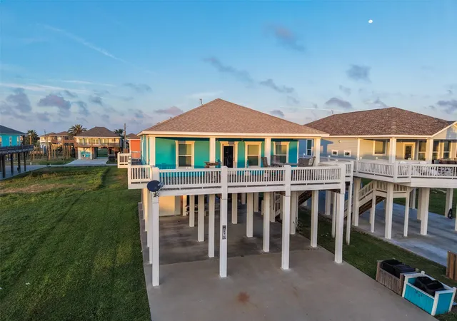 Photo 1 of Single family home for sale at 876 Palmetto Dr, Port Bolivar, TX 77650 | MLS# 85052763 | Listing updated on 2026-09-18