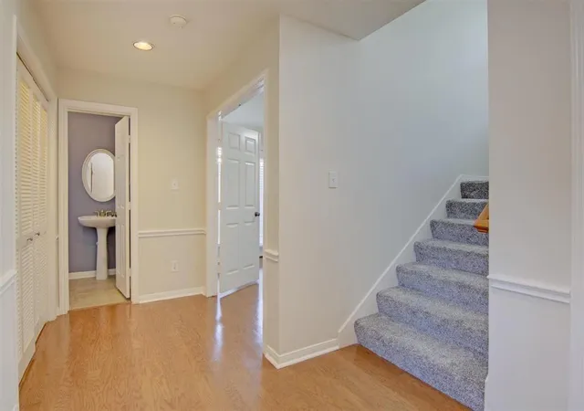 Photo 3 of Townhouse for sale at 2349 Jackson St, Houston, TX 77004 | MLS# 19919755 | Listing updated on 2026-08-29