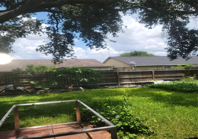 9th image of 12058 Plumbrook Dr, Houston, TX 77099 | MLS# 36369769