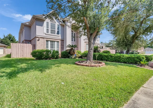 2nd image of 3902 Breaux Bridge Ln, Sugar Land, TX 77479 | MLS# 67514057