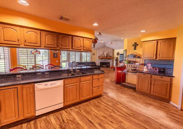5th image of 3936 Beasley West End Rd, Beasley, TX 77417 | MLS# 52875454