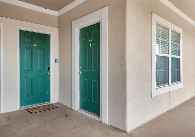 2nd image of 7039 Kingston Cove Ln #309, Willis, TX 77318 | MLS# 55097915