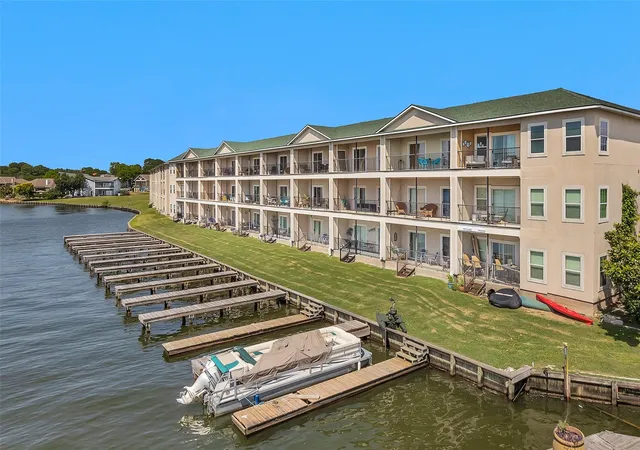 37th image of 7039 Kingston Cove Ln #309, Willis, TX 77318 | MLS# 55097915